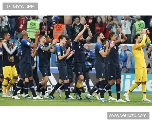 法国足球明星的璀璨星空：从齐达内到姆巴佩的传奇之路